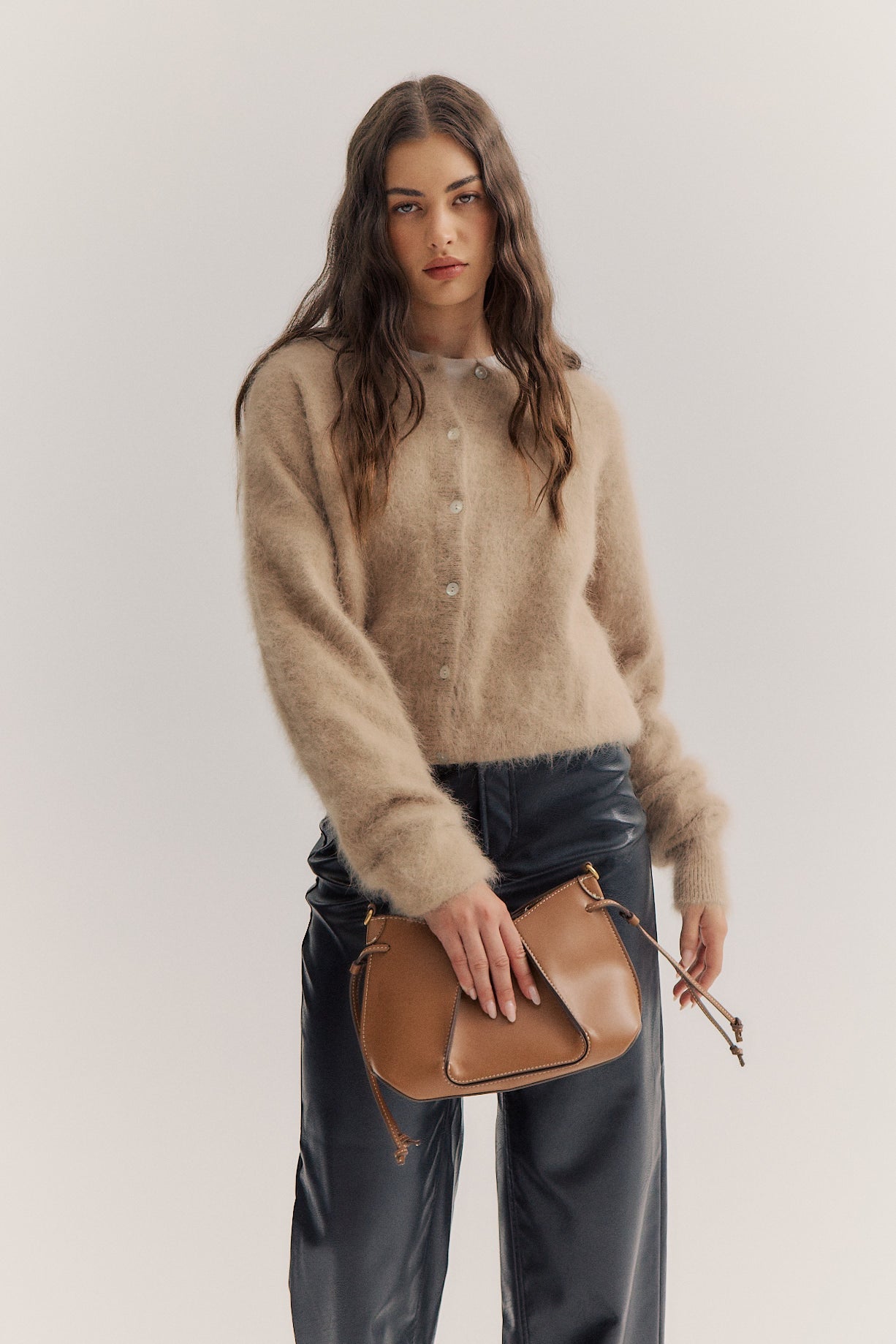 Frankie Crew Cardigan - Latte