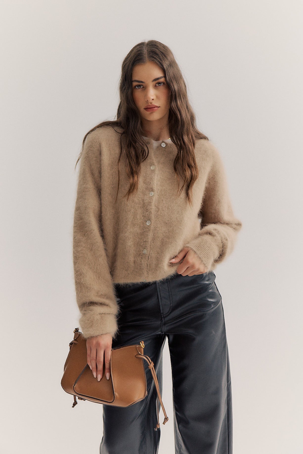 Frankie Crew Cardigan - Latte