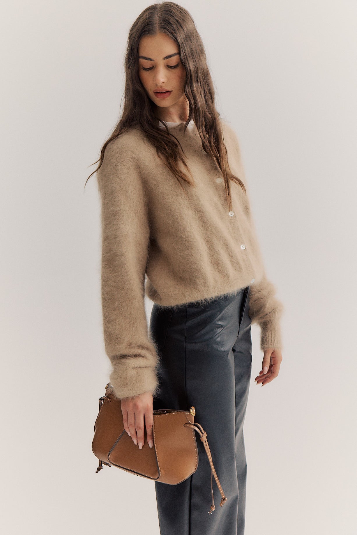 Frankie Crew Cardigan - Latte