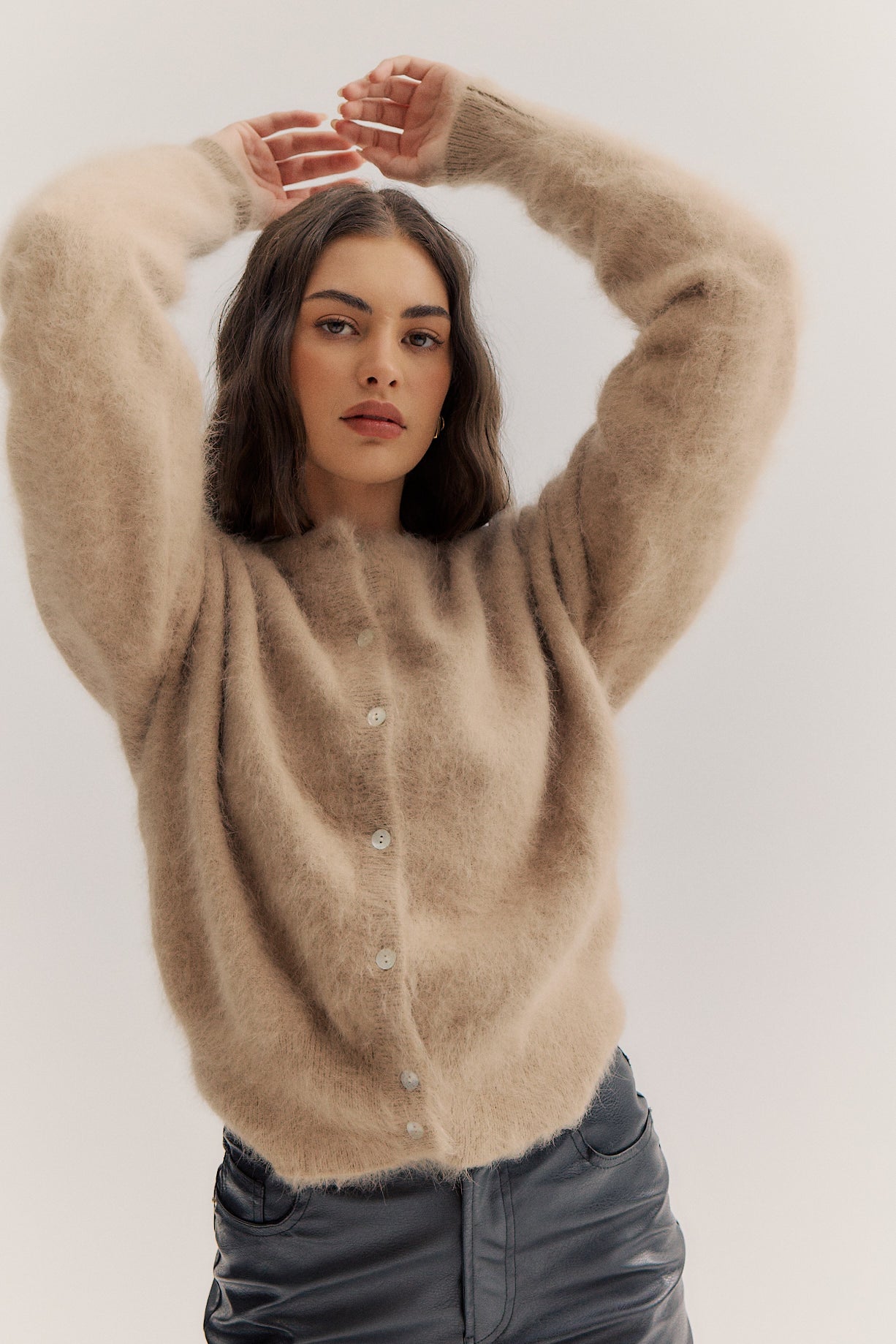 Frankie Crew Cardigan - Latte
