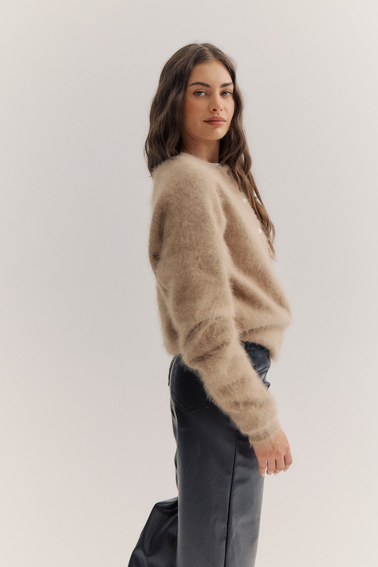 Frankie Crew Cardigan - Latte