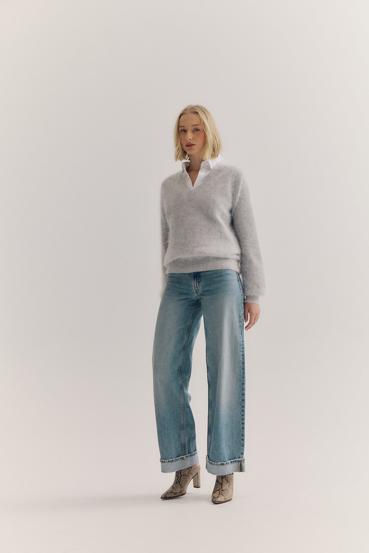 Isabella Knit - Light Grey