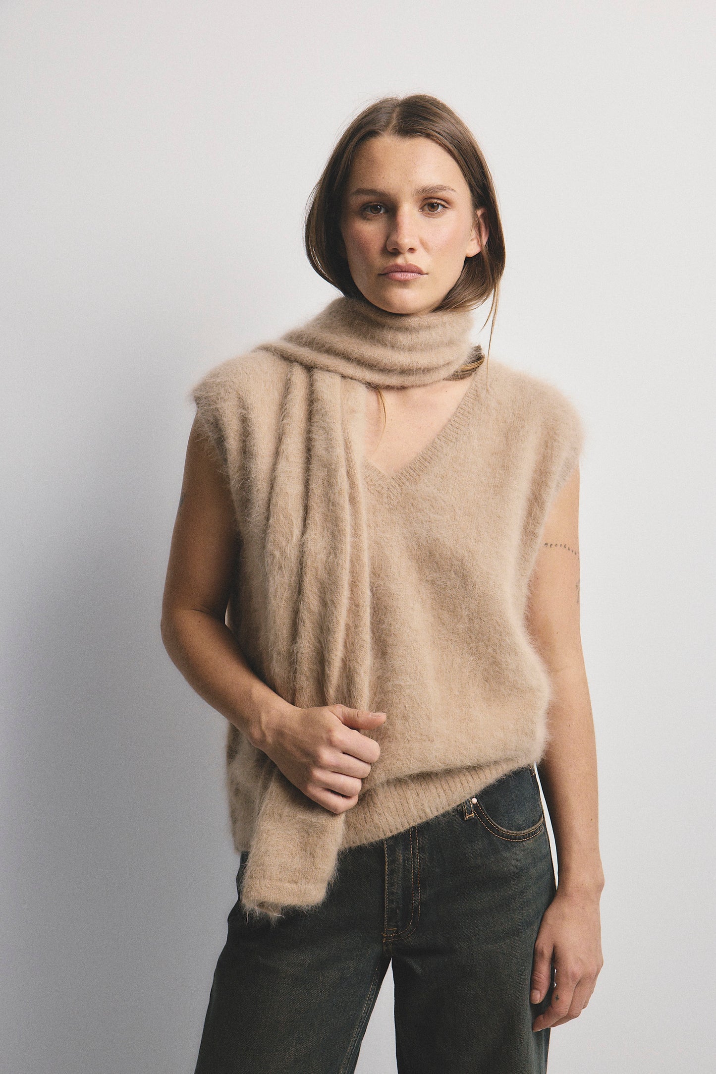 Ebony Vest - Chocolate