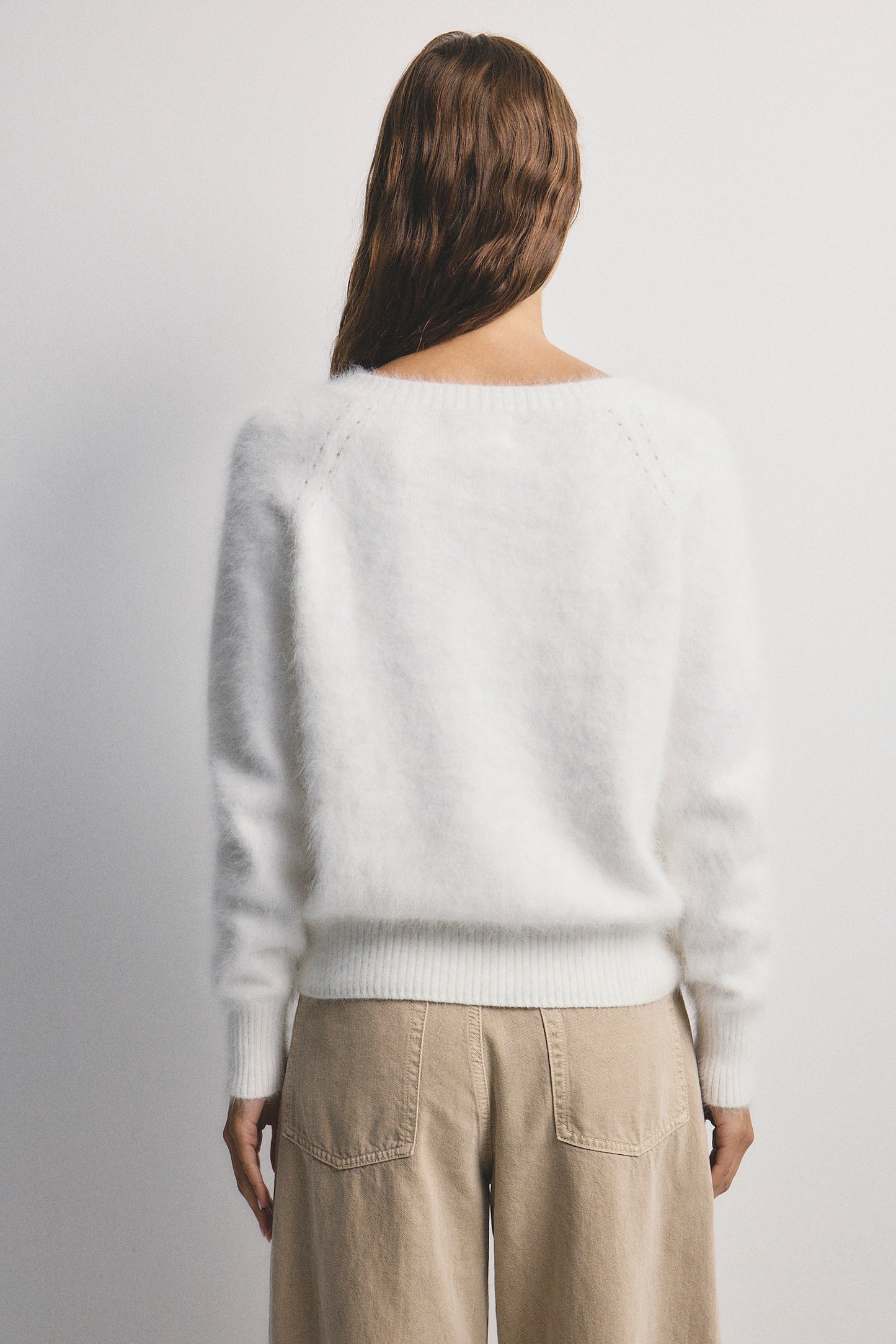 Olivia V-Neck Knit - Snow