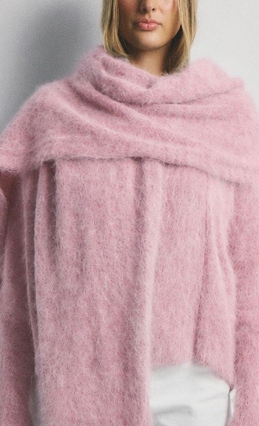 Mia Scarf