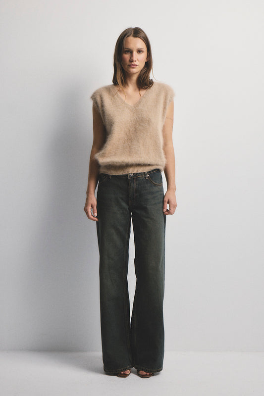 Ebony Vest - Latte